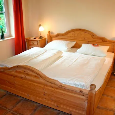 Rauert Haus 4 Ferienhaus *